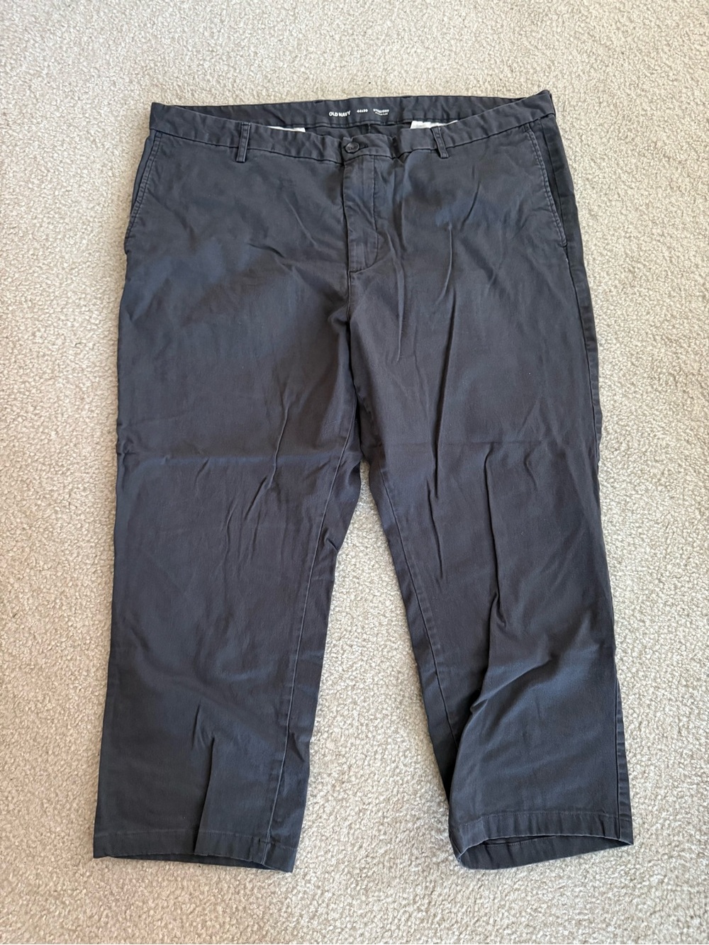 Old Navy Men's Chino Pants